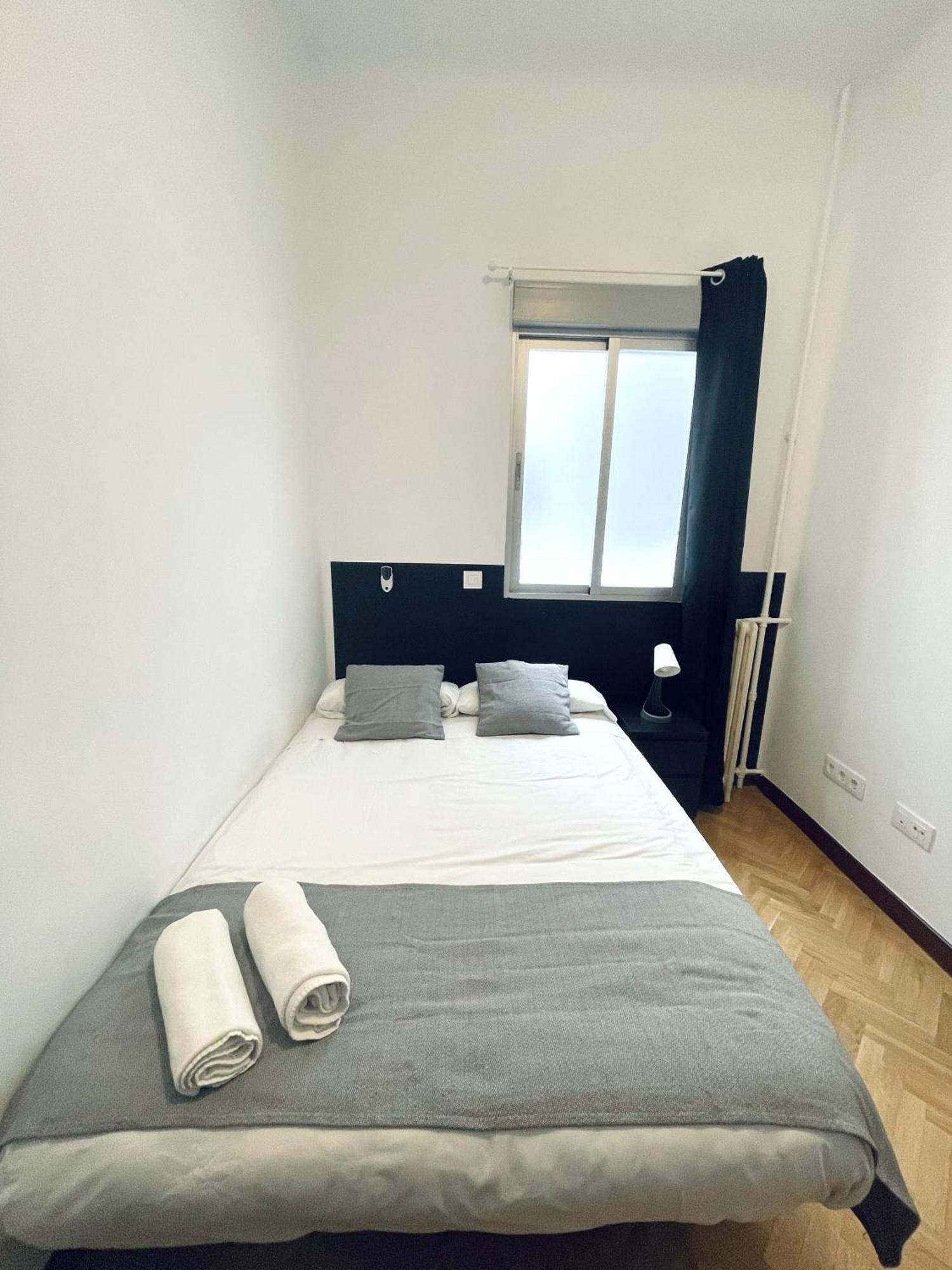 Ibiza Habitaciones Мадрид Екстер'єр фото